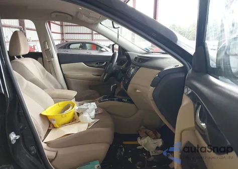 2017 Nissan Rogue S z USA, uszkodzony, nr VIN KNMAT2MVXHP539175